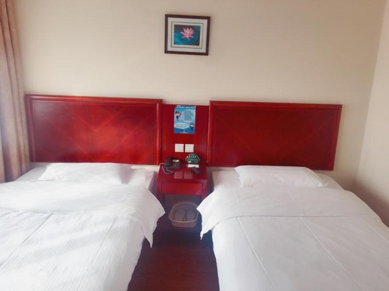 Greentree Inn Shanghai Pudong Airport Wild Animal Park Express Hotel Nanhui Exteriör bild