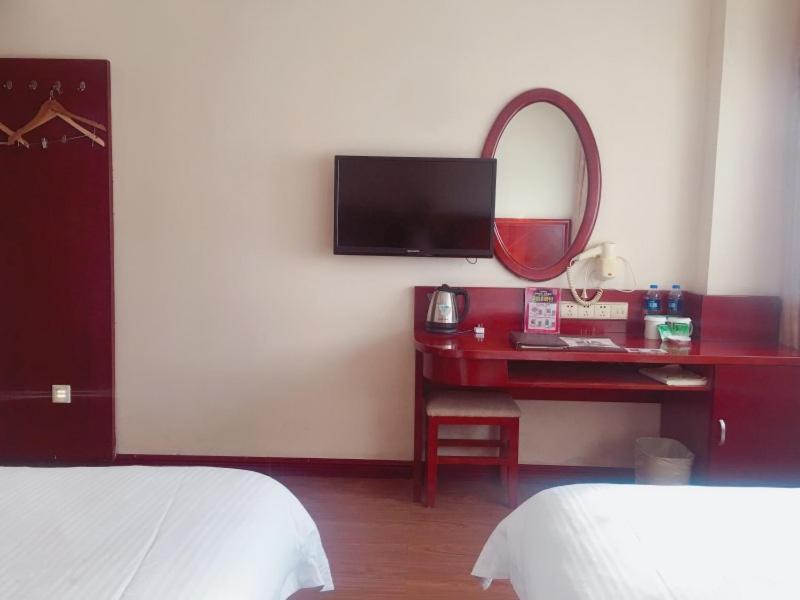 Greentree Inn Shanghai Pudong Airport Wild Animal Park Express Hotel Nanhui Exteriör bild